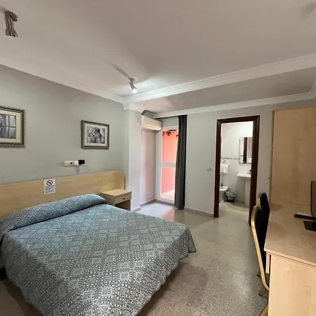 Hostal Blumen-2